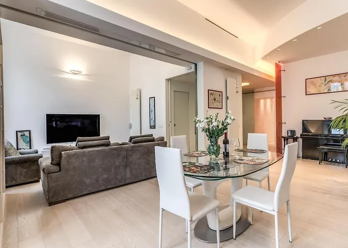 Vetrina Terrace Piazza Navona Apartment